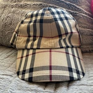 Burberry baseball cap